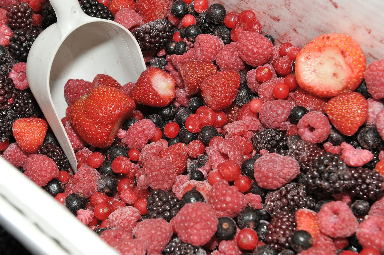 Frozen-Summer_fruit_mix.jpg